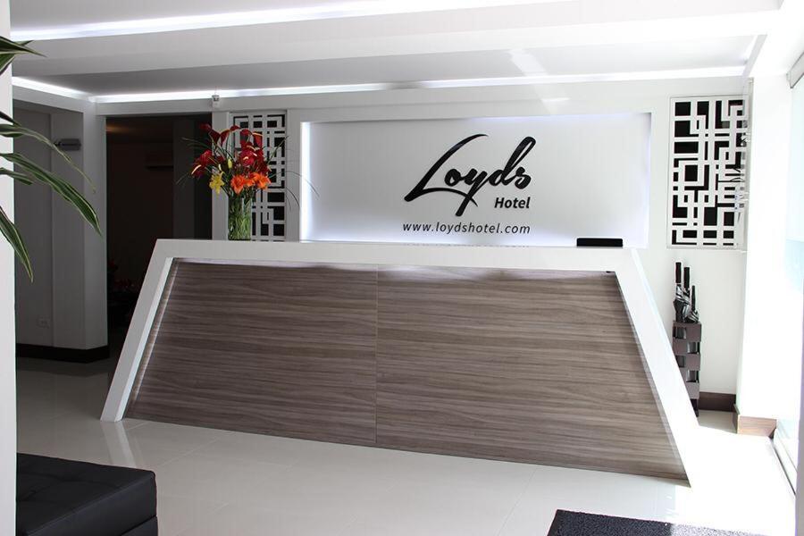 Hotel Loyds Μεντεγίν Εξωτερικό φωτογραφία