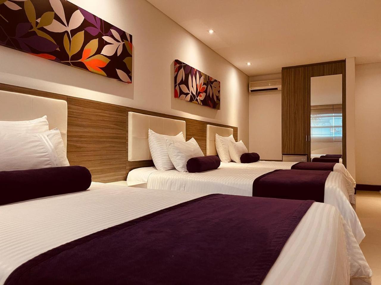 Hotel Loyds Μεντεγίν Εξωτερικό φωτογραφία