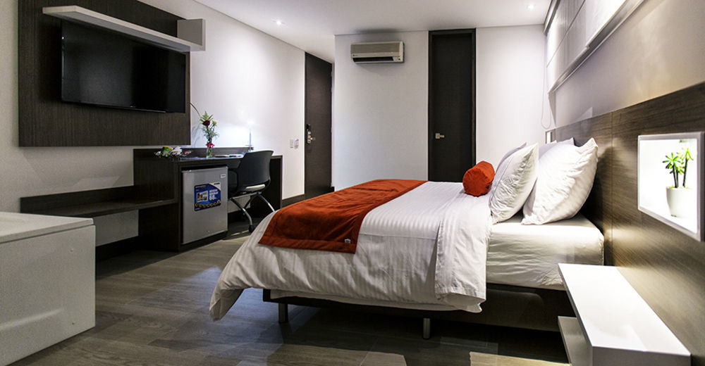 Hotel Loyds Μεντεγίν Εξωτερικό φωτογραφία