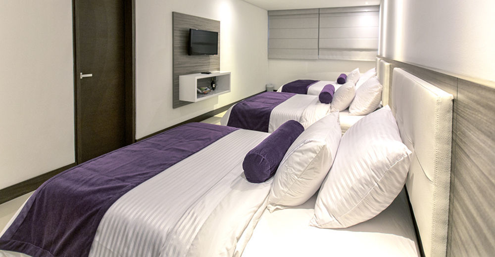 Hotel Loyds Μεντεγίν Εξωτερικό φωτογραφία
