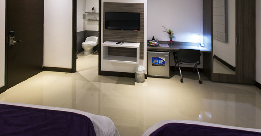 Hotel Loyds Μεντεγίν Εξωτερικό φωτογραφία